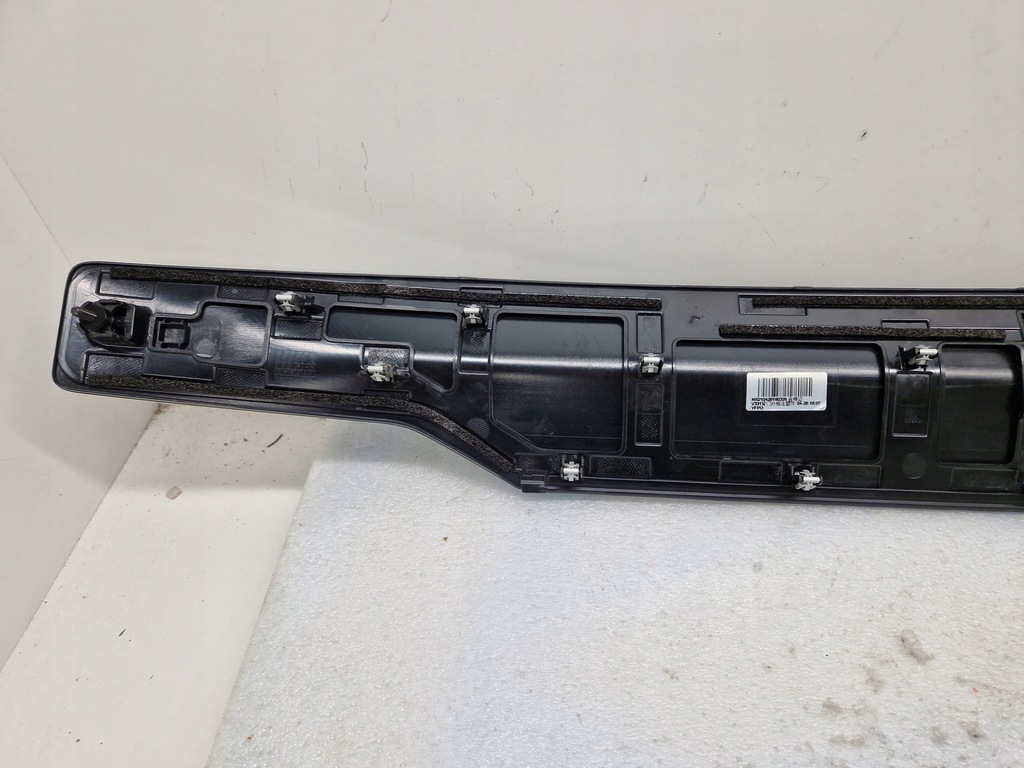 фото №7, Polestar ii 20- накладка молдинг кришки задня 32259054