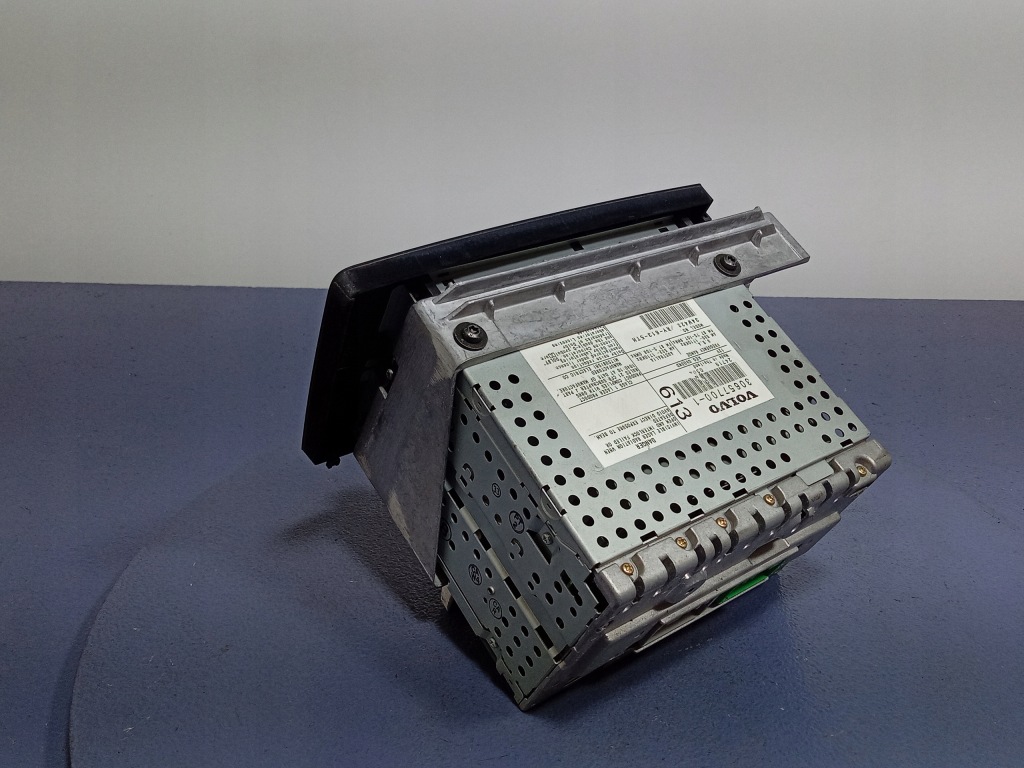 фото №2, Volvo s60 i радио заводской 30657700