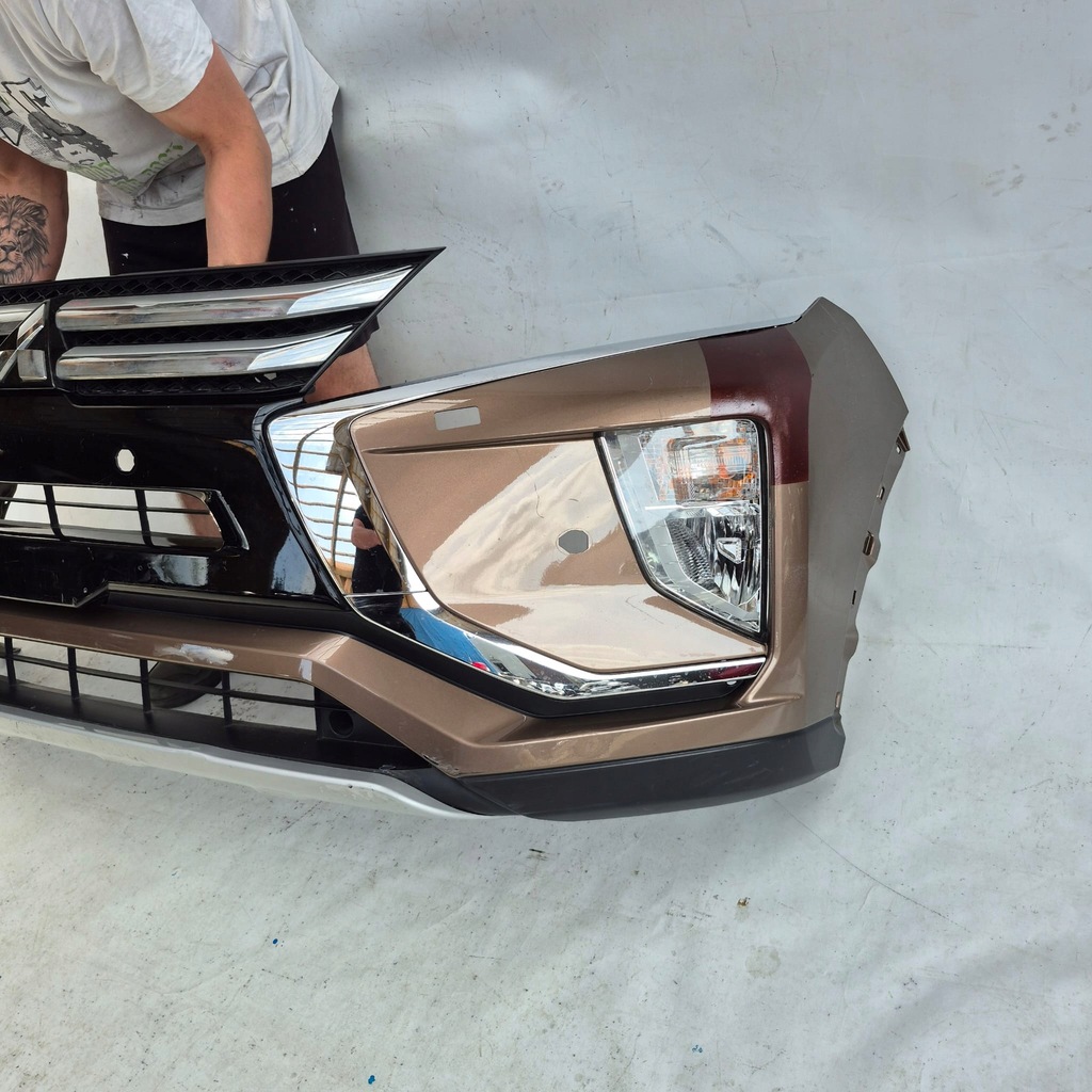 фото №9, Mitsubishi eclipse cross 17- бампер перед передній pdc 6400h717zz