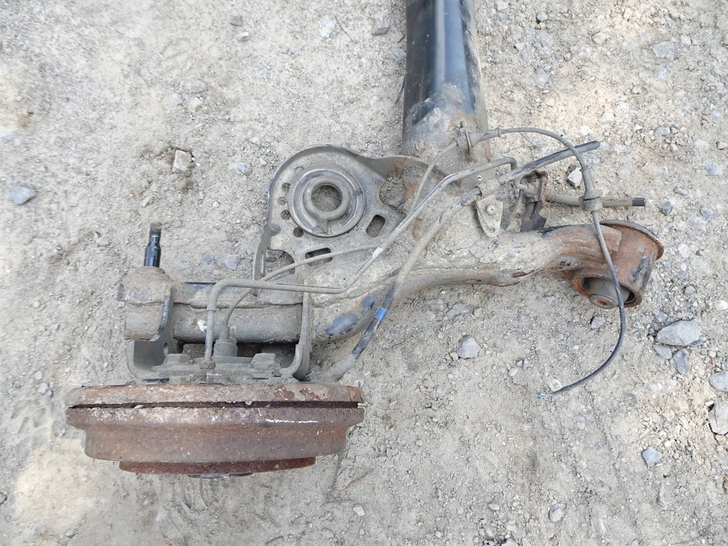 фото №7, Балка задня підвіска kpl. suzuki swift mk7 гальмівні барабани