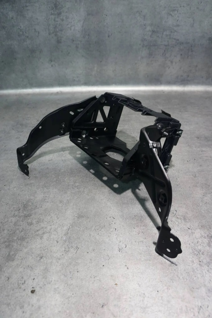 фото №2, Кронштейн корзина радіо audi tt 8j 8j0858005e