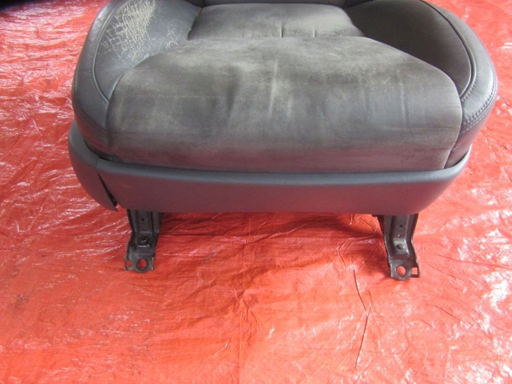 фото №6, Toyota land cruiser 120 2005 5d сиденье правый пассажира eu