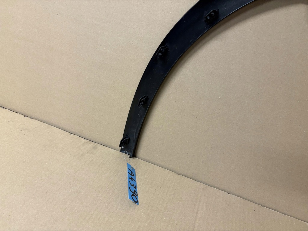 фото №9, Lexus rx v 2022- молдинг накладка крила правий перед 75601-48080