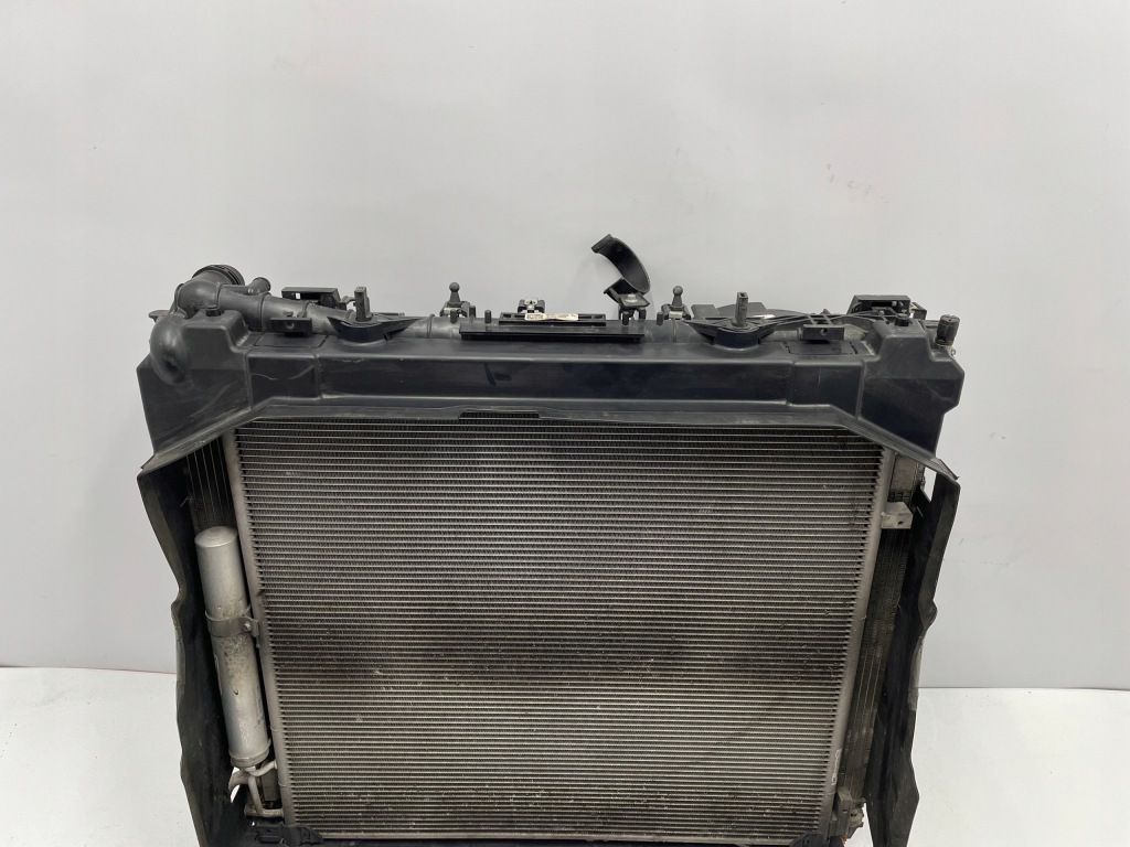 фото №3, Discovery 5 v l462 l494 l405 комплект радиатор