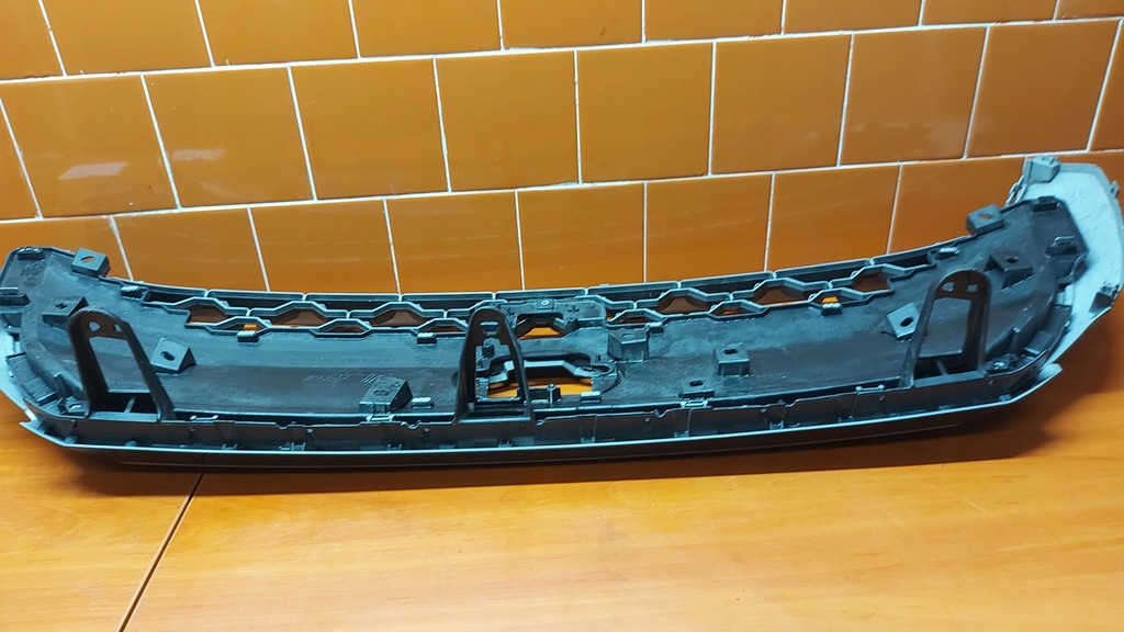 фото №12, Решётка радиатора решётка радиатора бампера перед toyota corolla cross 22-