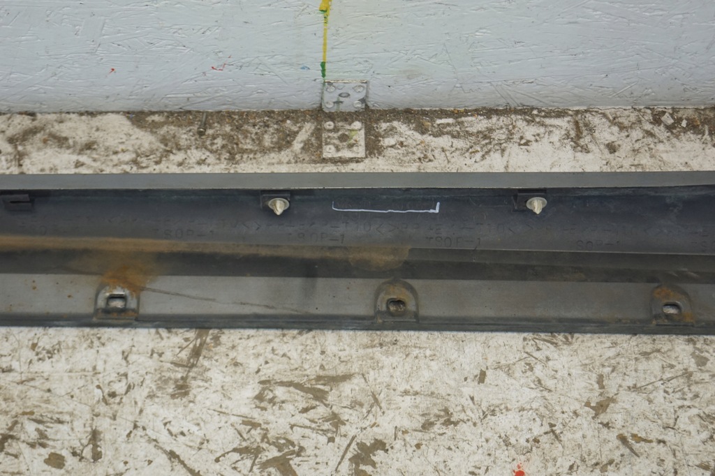 фото №10, Порог молдинг порог правая toyota celica vii 76911-20060