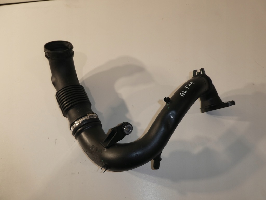 фото №1, Труба turbo renault master 2.3 dci 165763705r