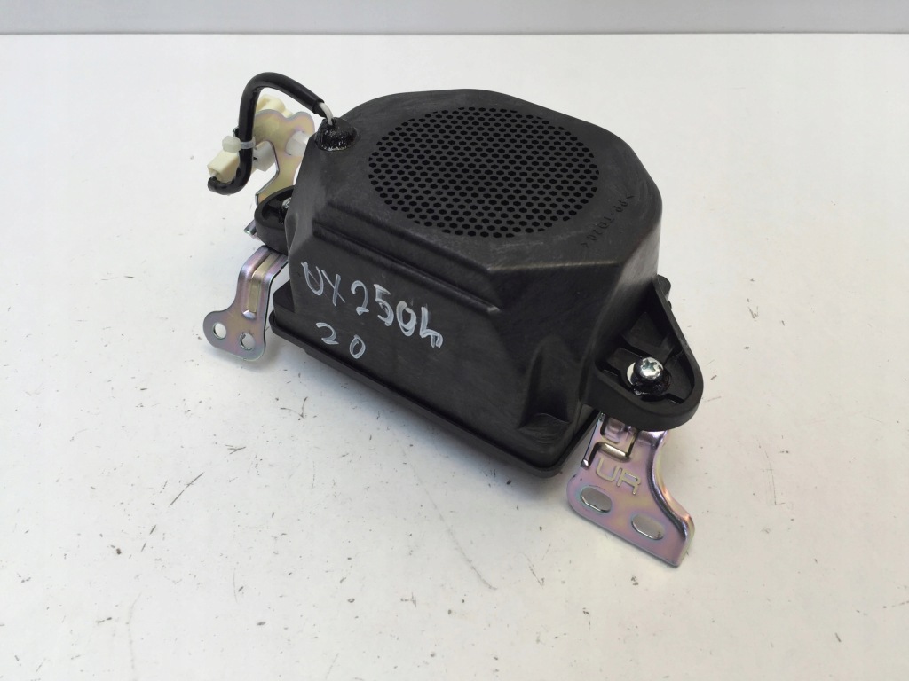 Купити Lexus ux 250h 2021 динамік консолі 86150-76050