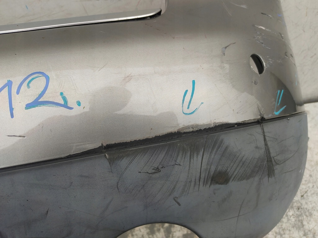 фото №9, Audi a4 b6 kombi бампер задня задній 2 вихлоп