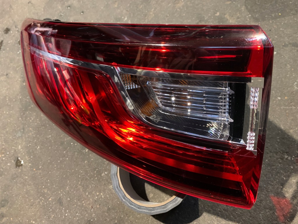 фото №7, Renault megane iv kombi лампа левый задняя led w кузов 265554874r