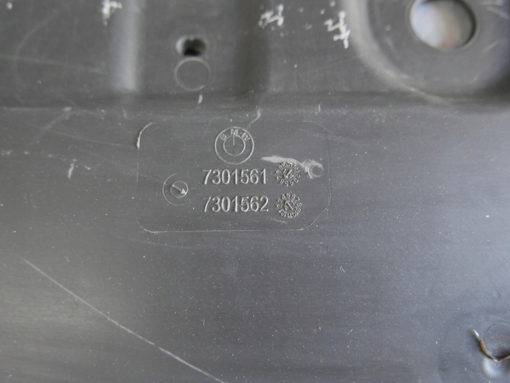 Bmw f45 f46 адаптер шумоізоляція жабо 7301562 Недорого