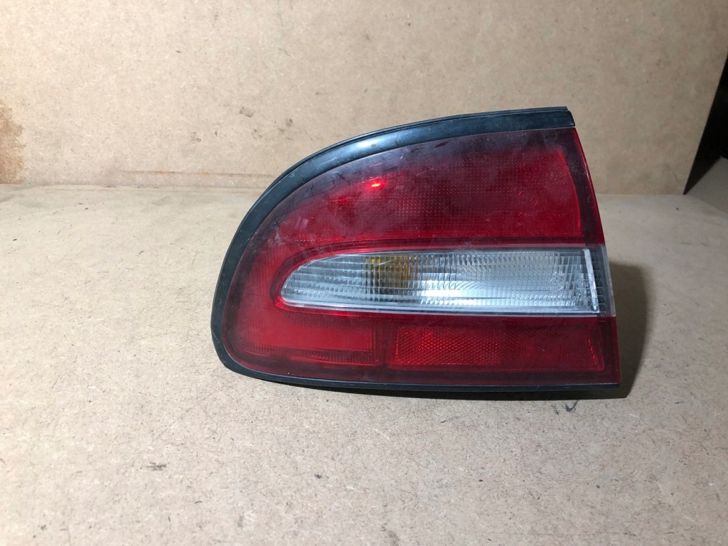 фото №1, Лампа левая задняя mitsubishi galant vii sedan