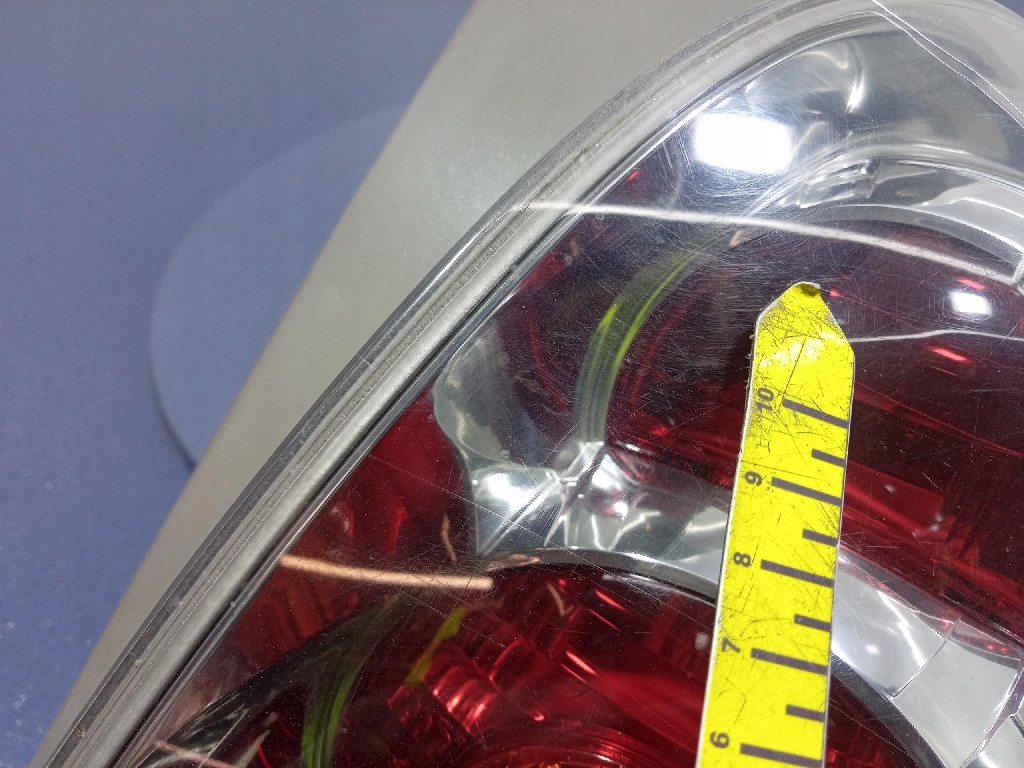 фото №13, Toyota corolla verso ii лампа задняя правая наружная