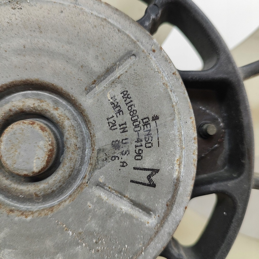 фото №7, Chrysler pacifica 2005 защита вентилятора радиатора