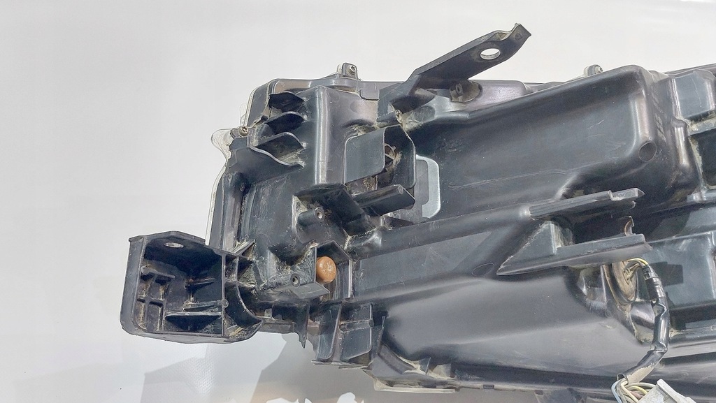 фото №10, Лампа перед правый правая toyota hilux viii 21r lift eur led