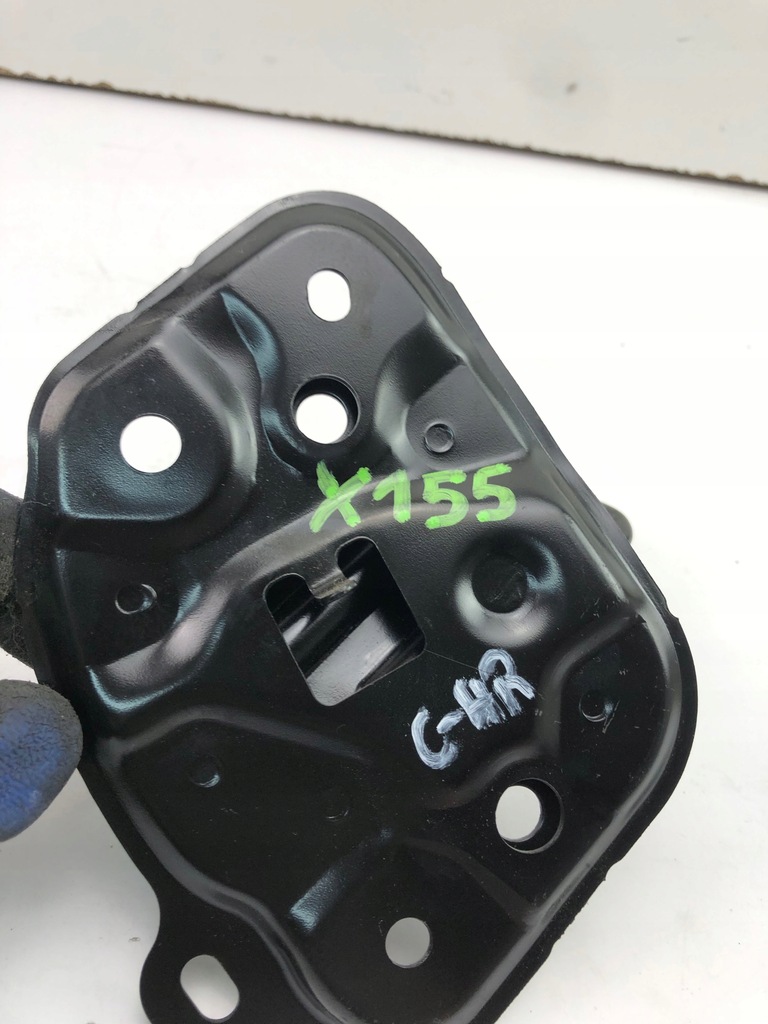 фото №5, Toyota c-hr chr засов замок кронштейн