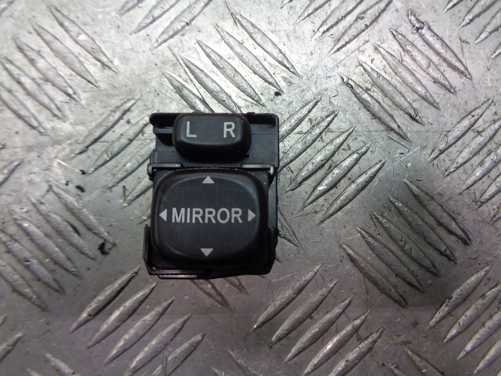 фото №1, Панель регулировки зеркал toyota corolla verso