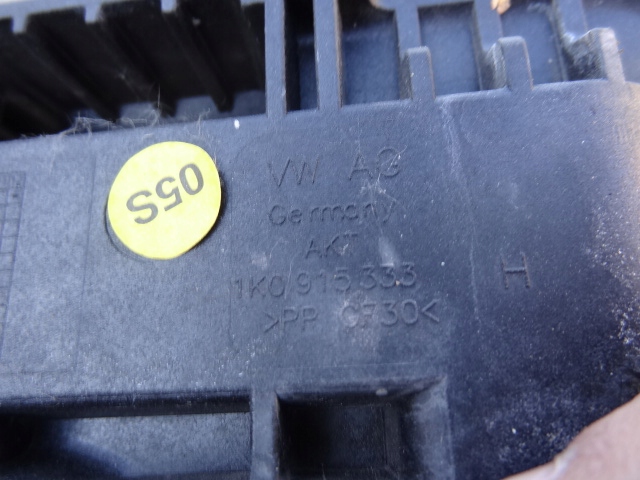 фото №12, Корпус основание аккумулятор vw scirocco 2.0 tfsi