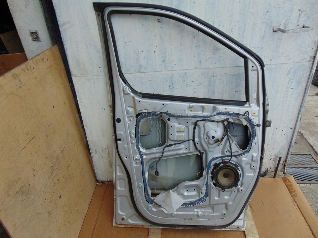 фото №12, Дверь левый перед hyundai h1 2007-