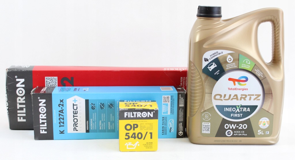 Купити Фільтри + олія total quartz ineo xtra 0w20 5l citroen c5 aircross 1.2 p tech