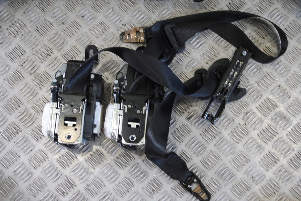 фото №9, Idealna консоль панель приладів шкіра mercedes s w223 d131