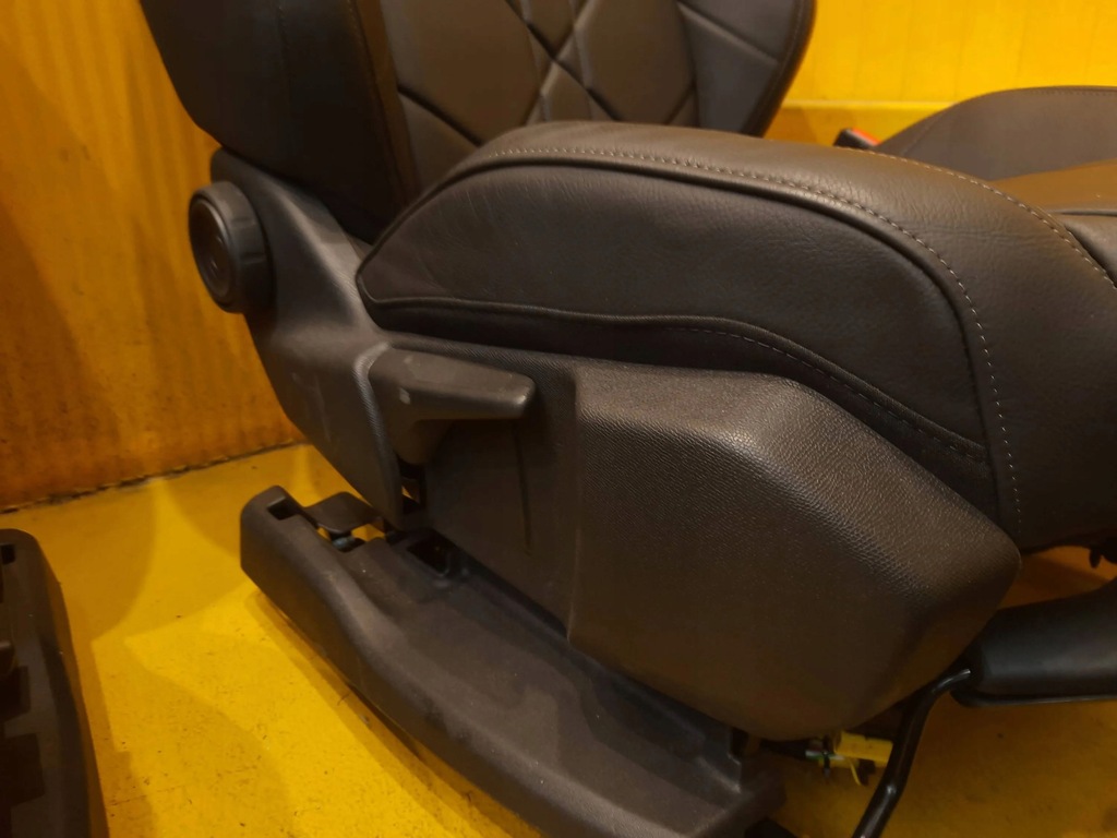 фото №8, Citroen ds7 crossback сиденье заднее сиденье обшивки туннель подогрев