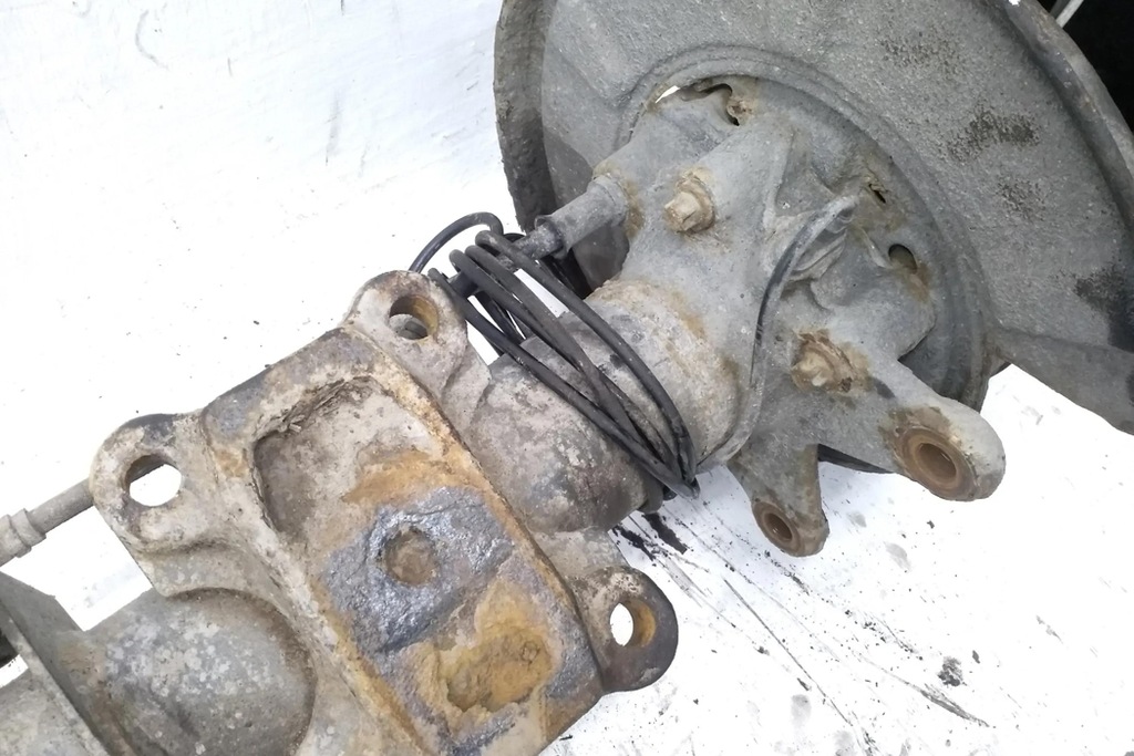 фото №9, Задний мост vw crafter фургон sy_ a9063510605 2.46l дизель 103kw 2009