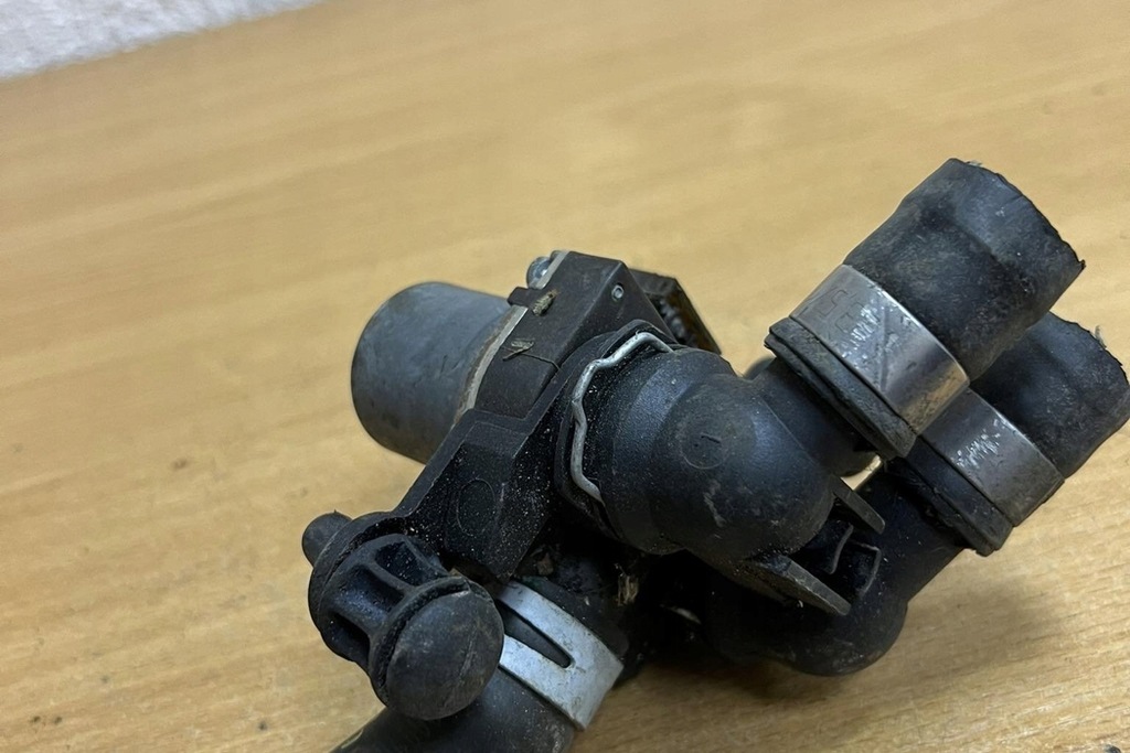 фото №8, Клапан радіатора обігрівача mercedes-benz e w210 0018307784 2.3l бензиновий