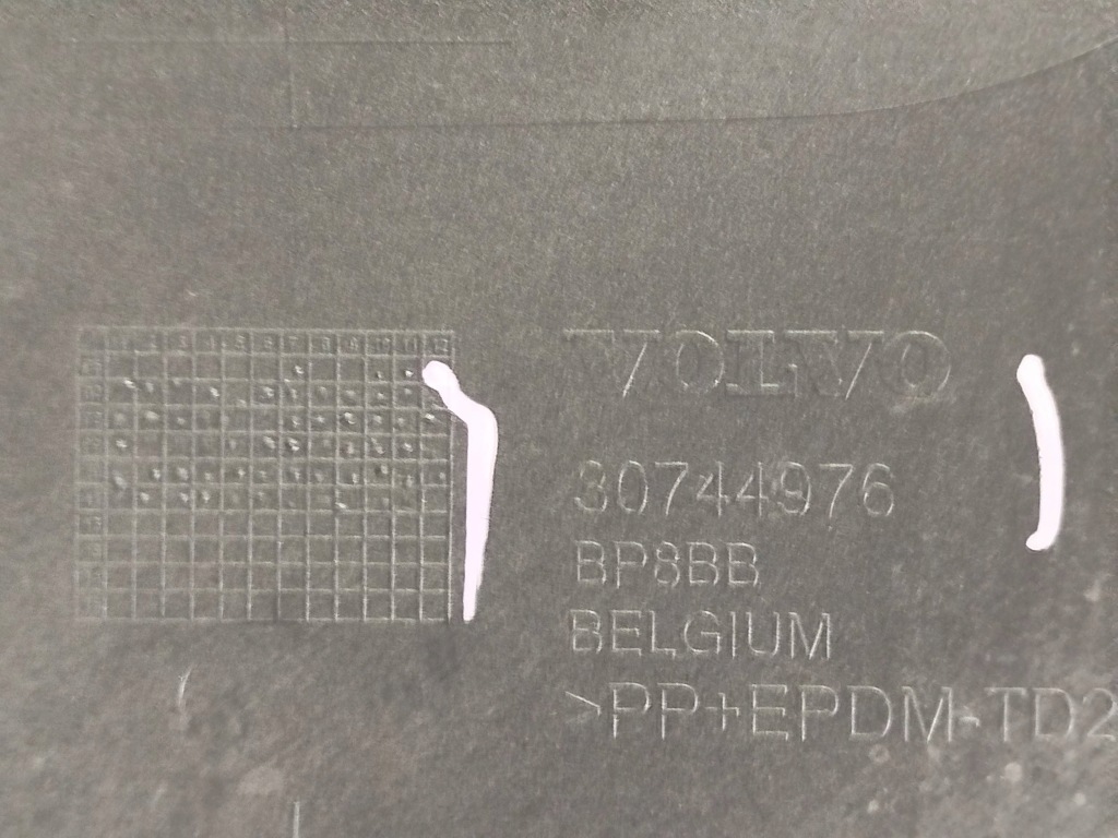 фото №14, Бампер перед передний volvo v50 lift