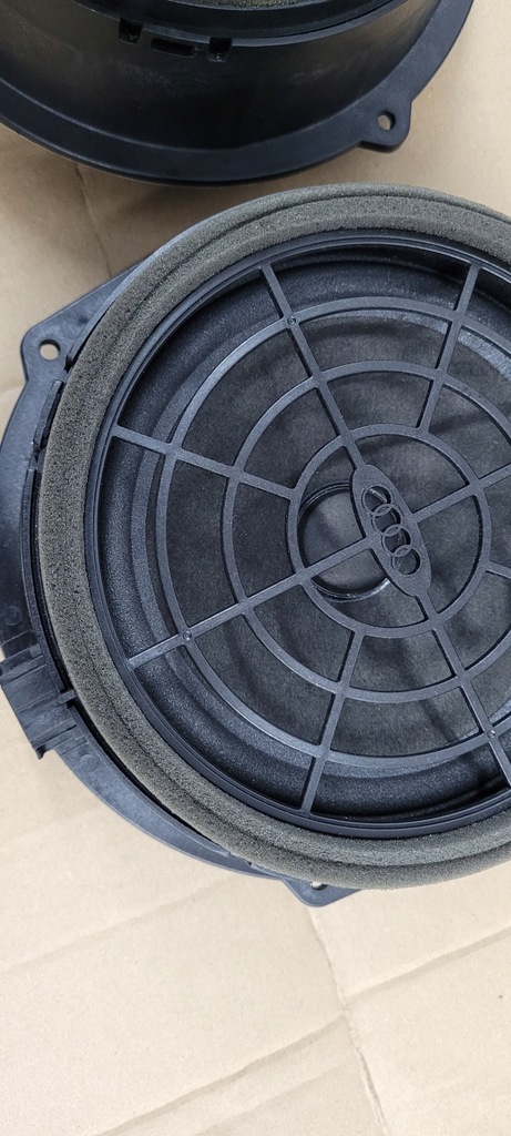 фото №5, Q5 8r динамик задняя задний дверь 8r0035411 sonavox