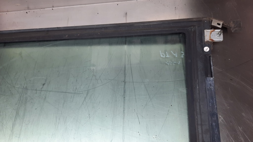 фото №5, Скло кузовна права відкидна audi a3 8l 3d 97r