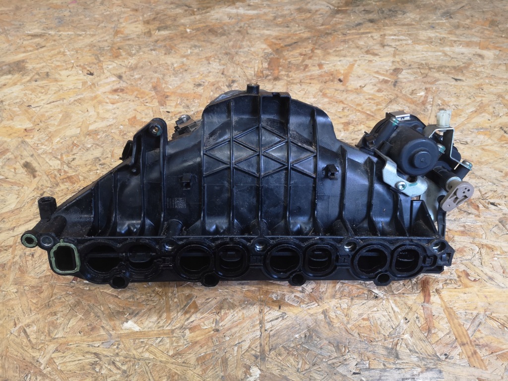 фото №3, Alfa romeo stelvio 2.2 коллектор всасывающий 552812270 дроссельная заслонка