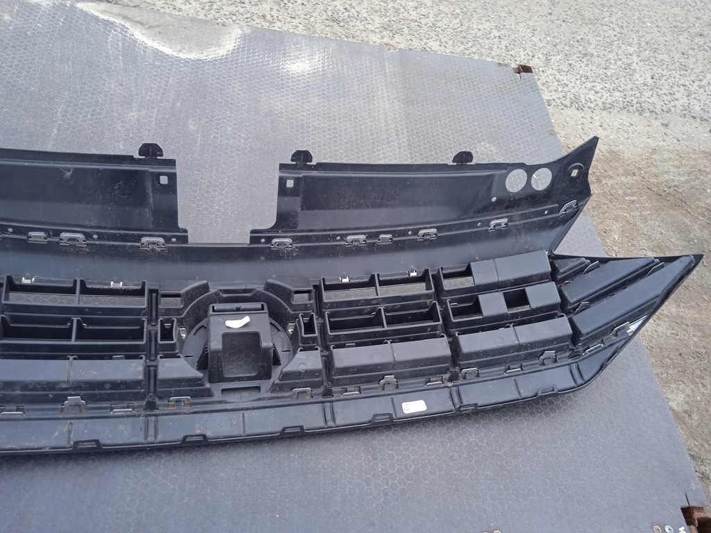 фото №5, Vw jetta vii 2018 - 2022 решітка радіатора решітка радіатора pod радар