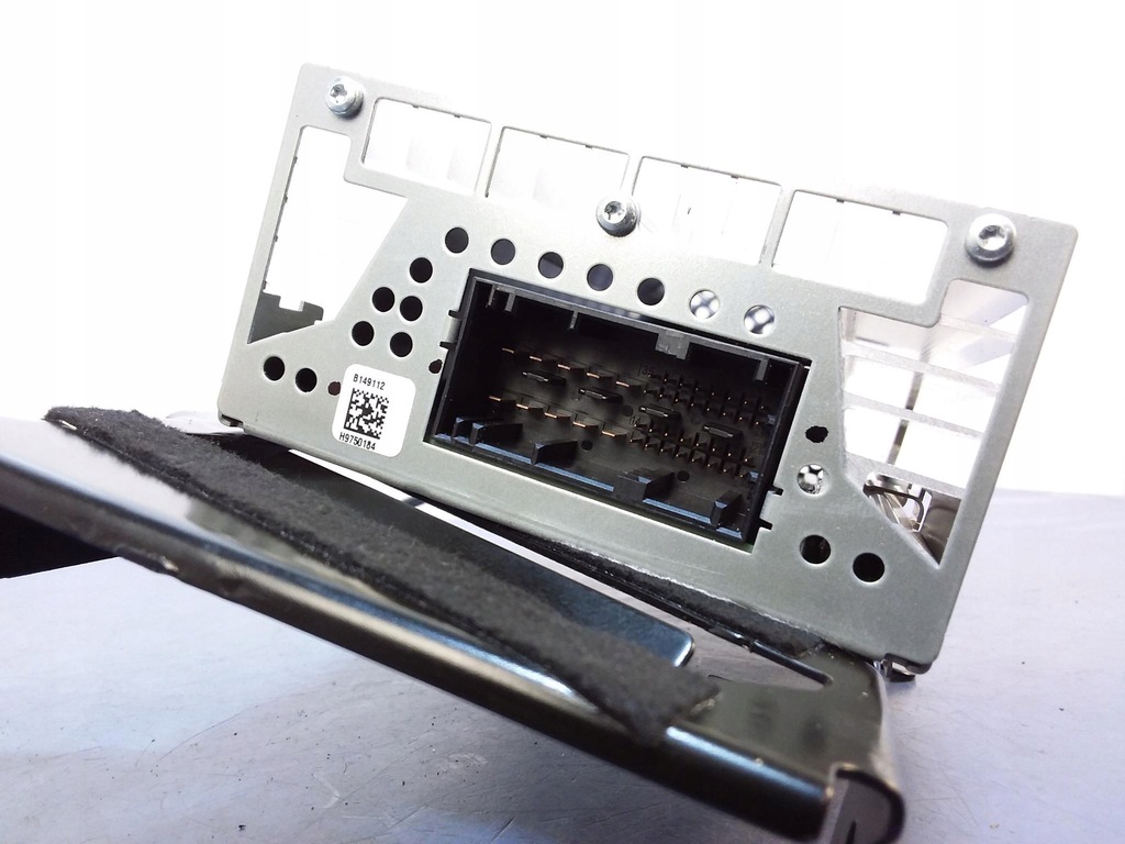 фото №4, Bmw x5 f15 усилитель аудио harman/backer 9321075