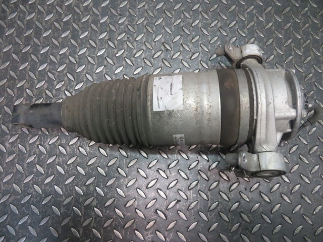 фото №1, Амортизатор правий задня 7p5616020as porsche cayenne