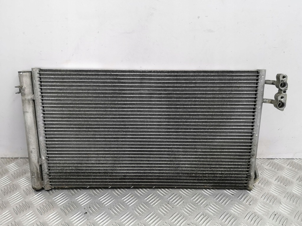 фото №5, Bmw 1 e82 e88 2008 конденсатор / радіатор кондиціонера