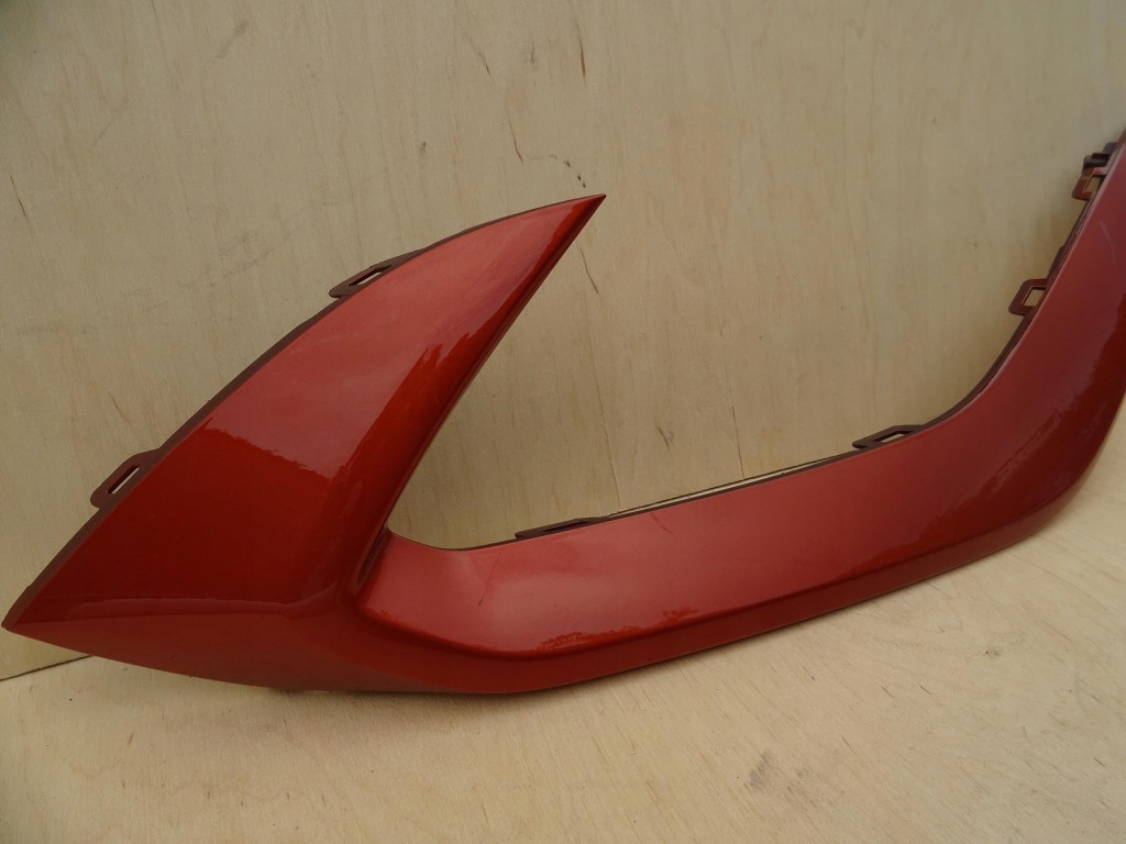 фото №2, Kia sportage v молдинг бампера права 86596-r2