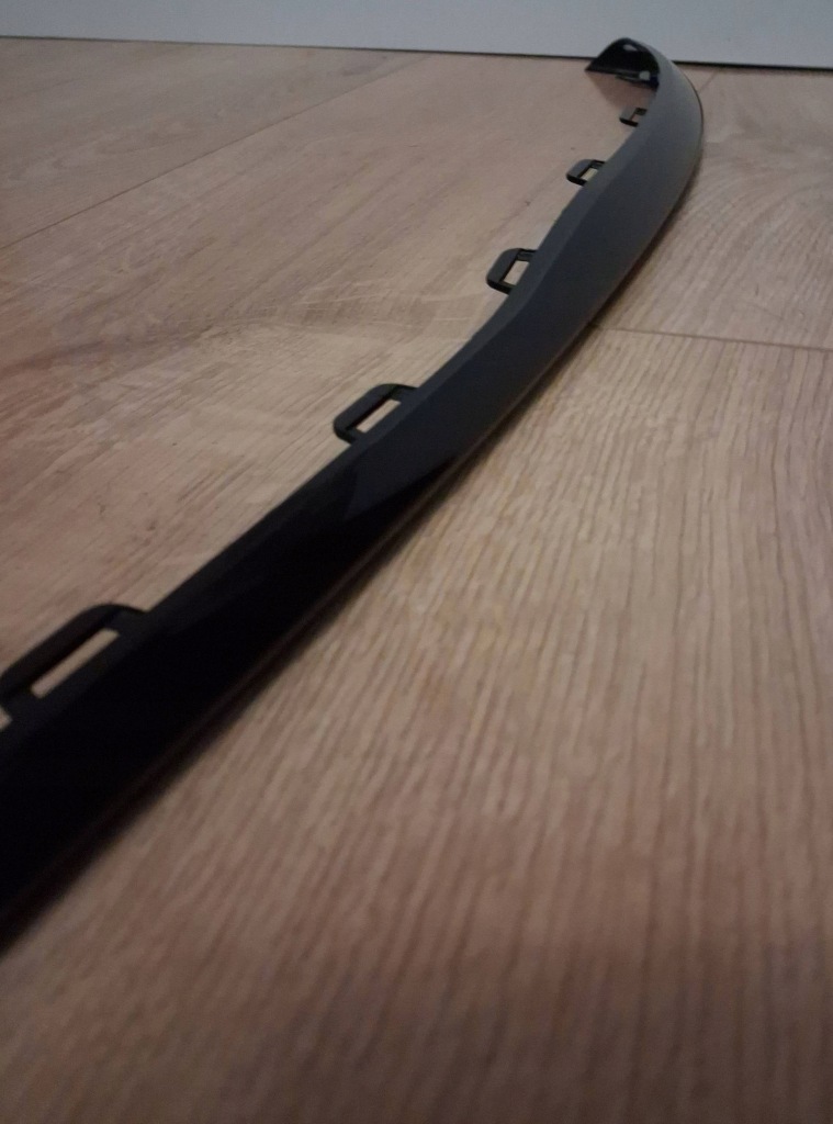 фото №8, Молдинг бампера задня audi a4 b9 a5 оригінальний номер 8w0853551d оригінал