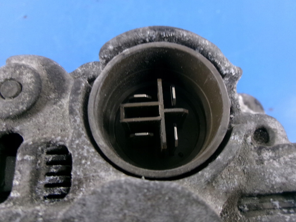 Honda civic 1.6 16v генератор a5t04092 70a проверенный в Украине