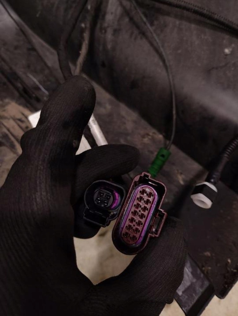 фото №14, Porsche taycan 9j1 2021 бамперы 9j1807568 turbo s