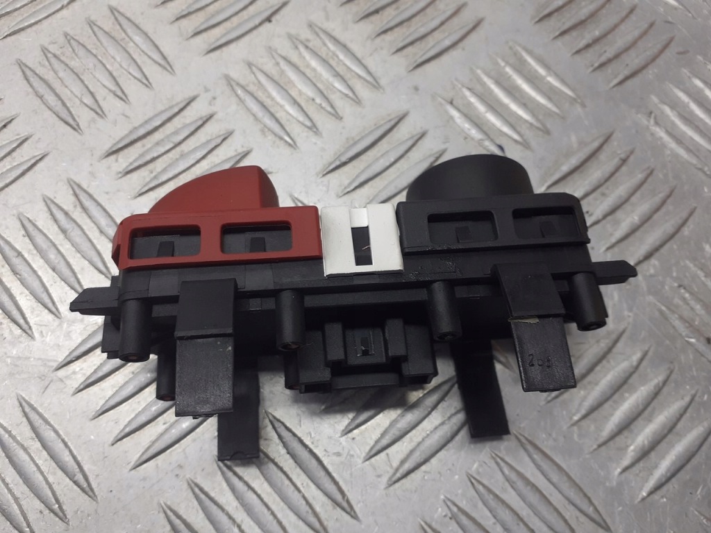 фото №3, Переключатель света аварийных renault scenic ii 2.0 8200407415