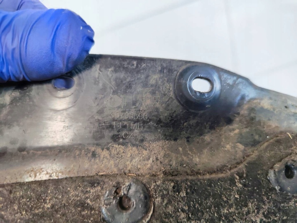 фото №8, Подкрылок левая левый перед 30796596 volvo s80 ii lift v70 iii