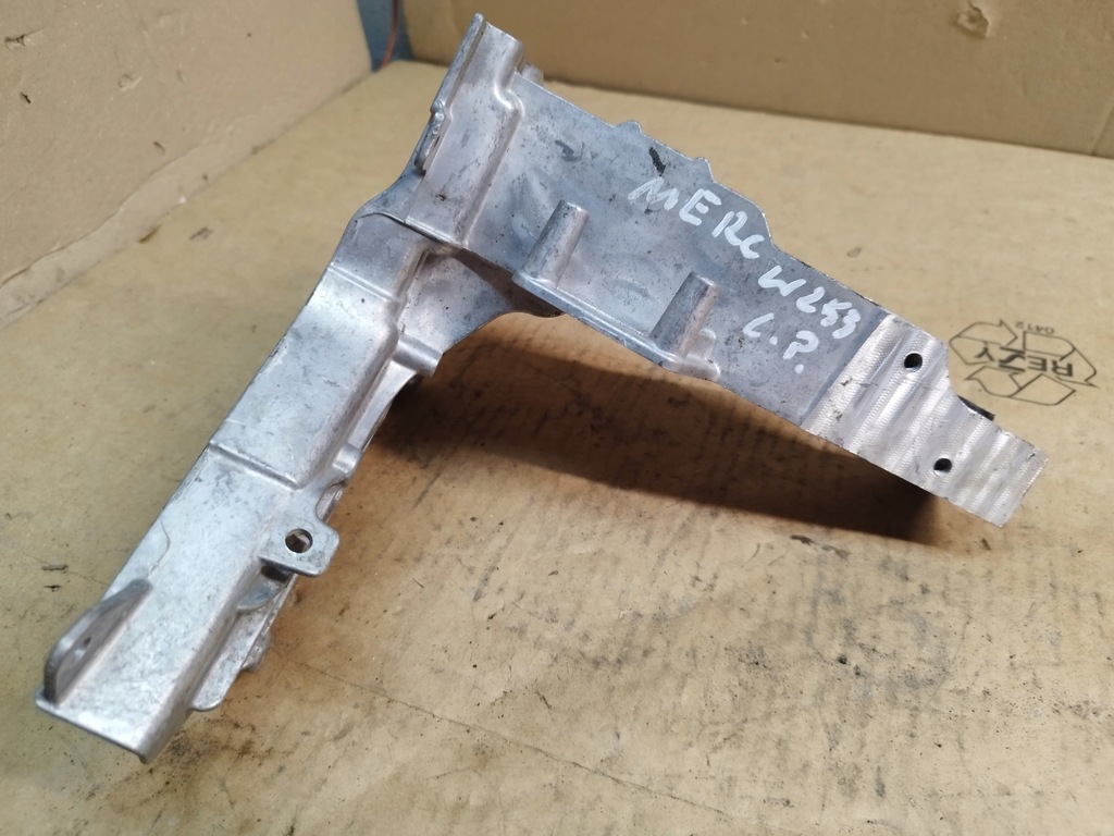 фото №1, W253 glc кронштейн поперечина ліва панель фари a2536210600