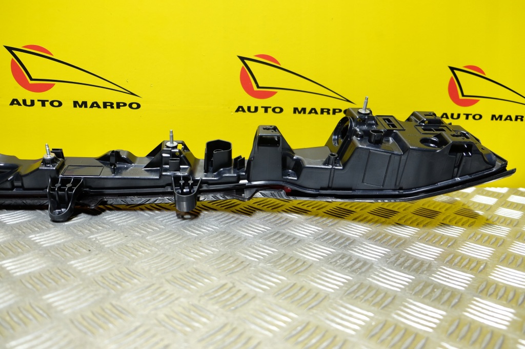 Lexus tx 2023 2024 - накладка фара led задний  америка Недорого