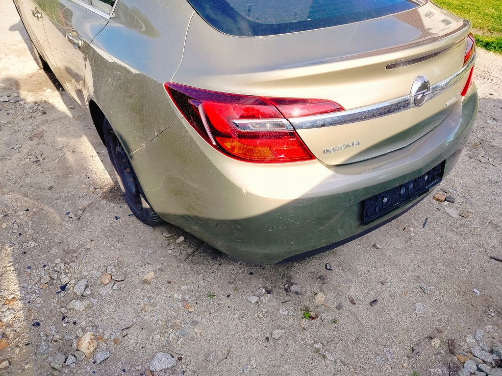 Купити Opel insignia a рестайлінг  кришка багажника бампер фара задні задня hb