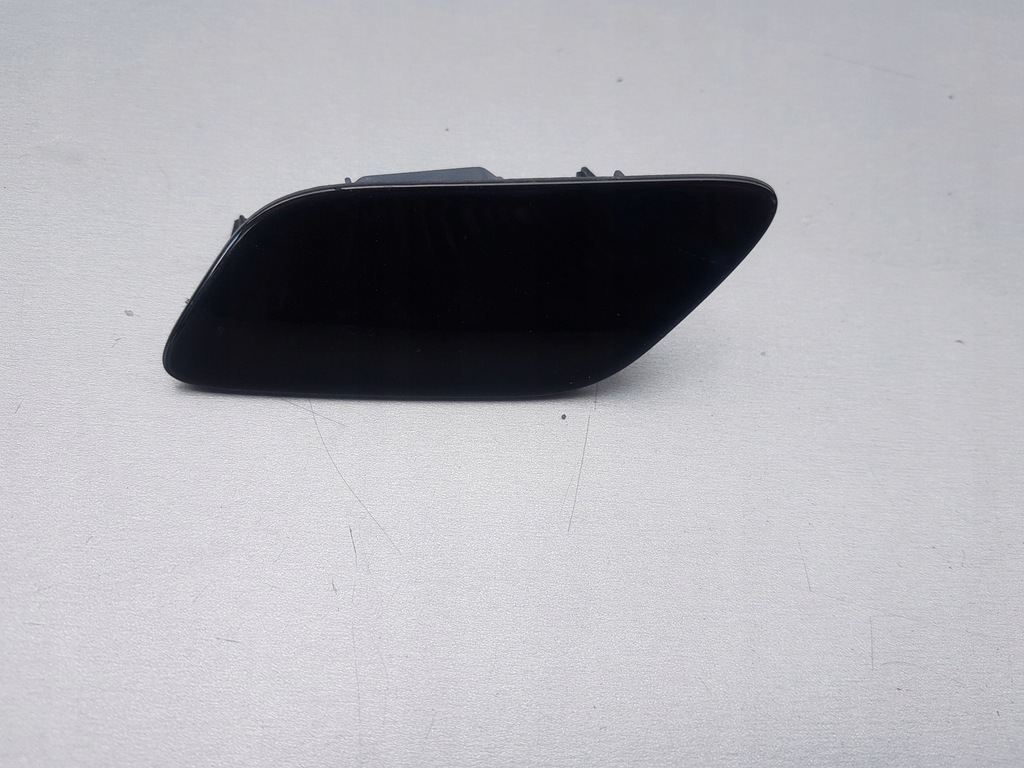 фото №1, Audi a1 s-line 2018-2022 заглушка розпилювача ліва