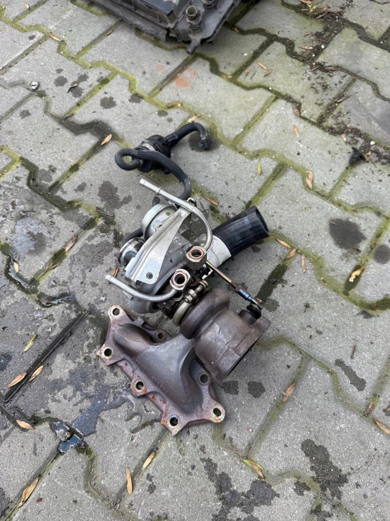 Купити Renault clio iv 0.9 tce турбонагнітач turbo 144108035r
