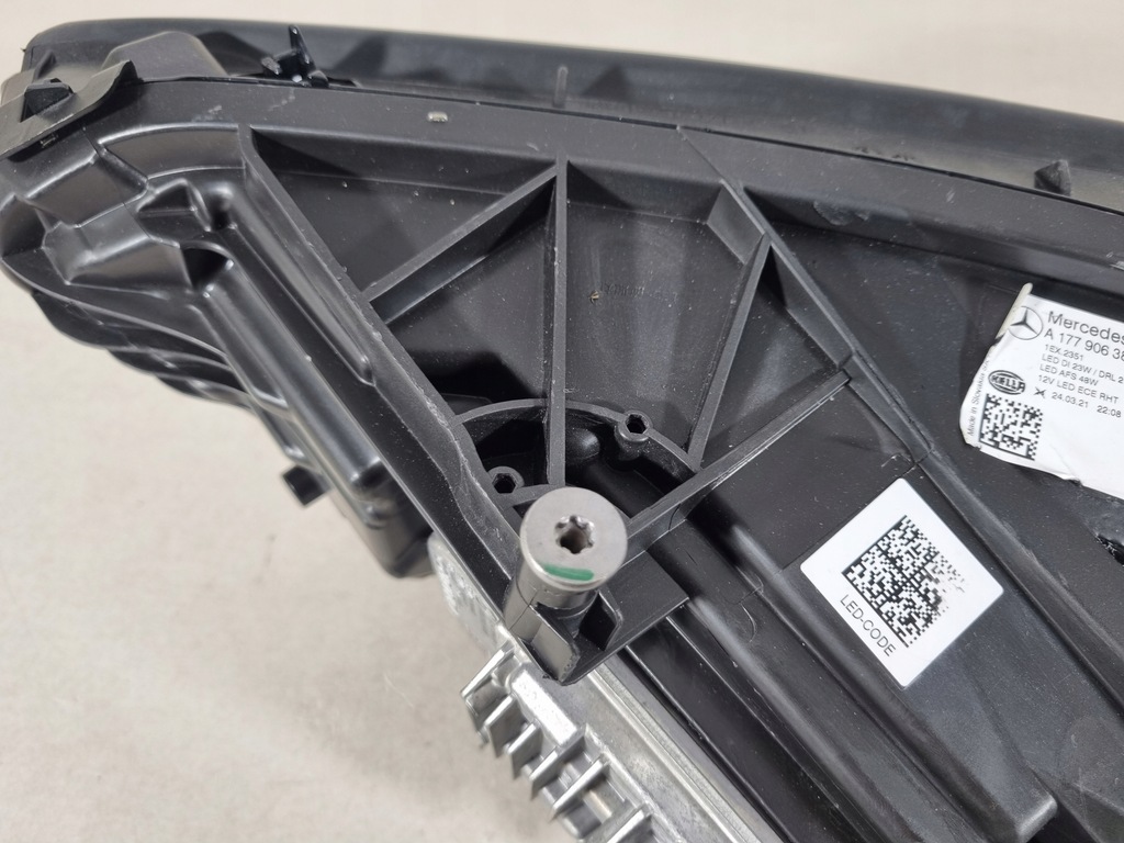 фото №10, Mercedes a-klasa w177 full led лампа права перед