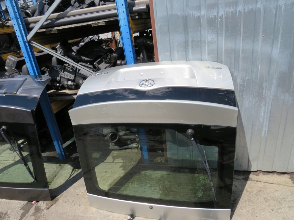 фото №1, Крышка багажника задняя задняя toyota prius ii 2