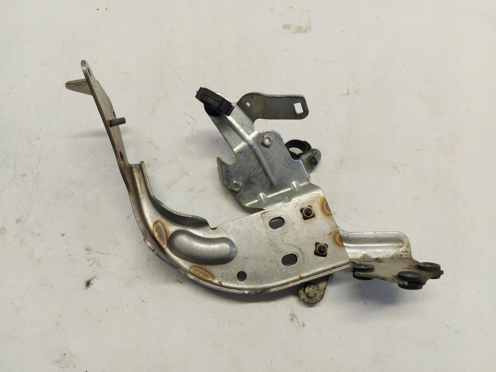 фото №1, Volvo xc60 ii t8 кронштейн насоса води 344069030